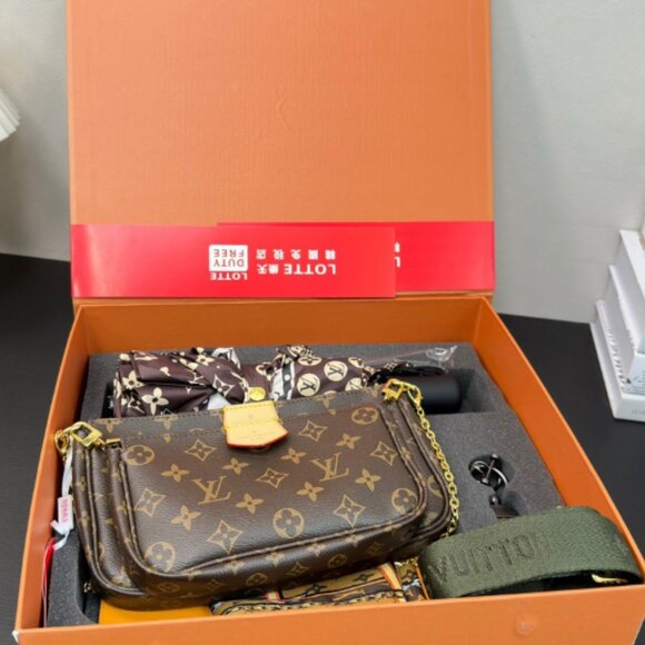 LOUIS VUITTON bag - Picture 4 of 7